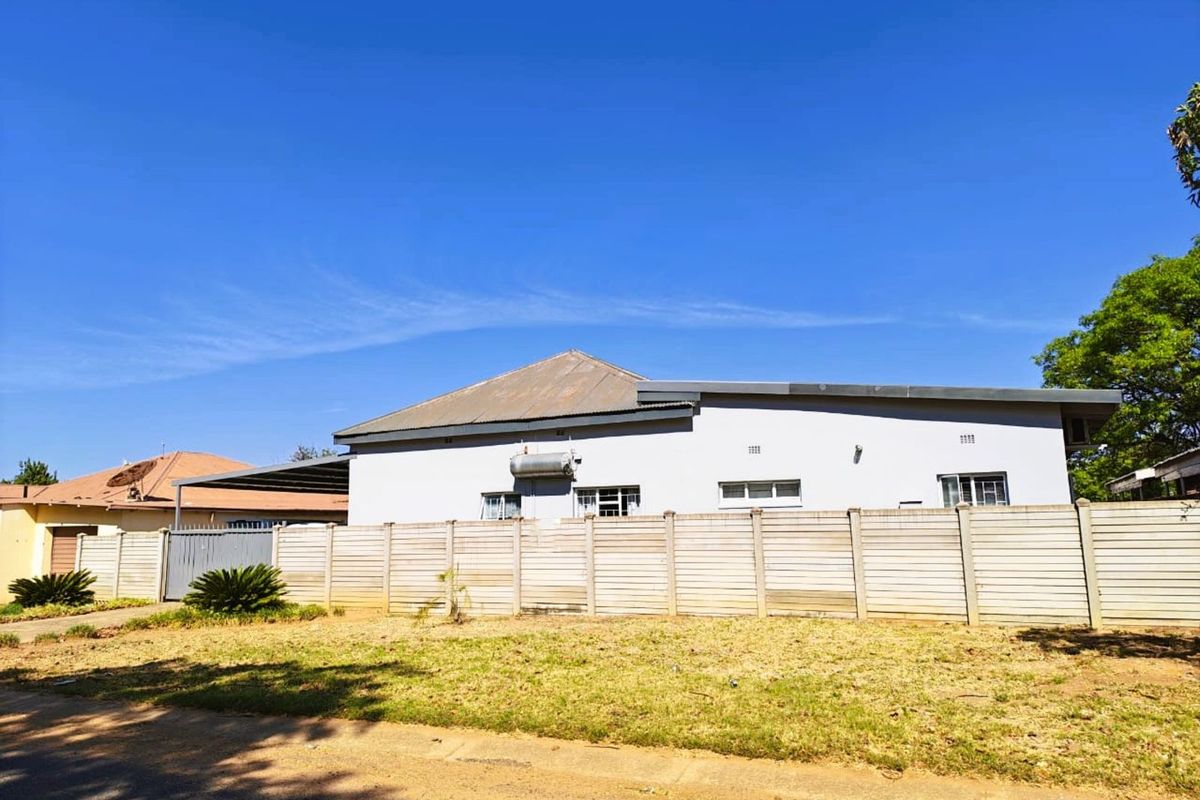 Retail For Sale in Modimolle Central - Photo 3