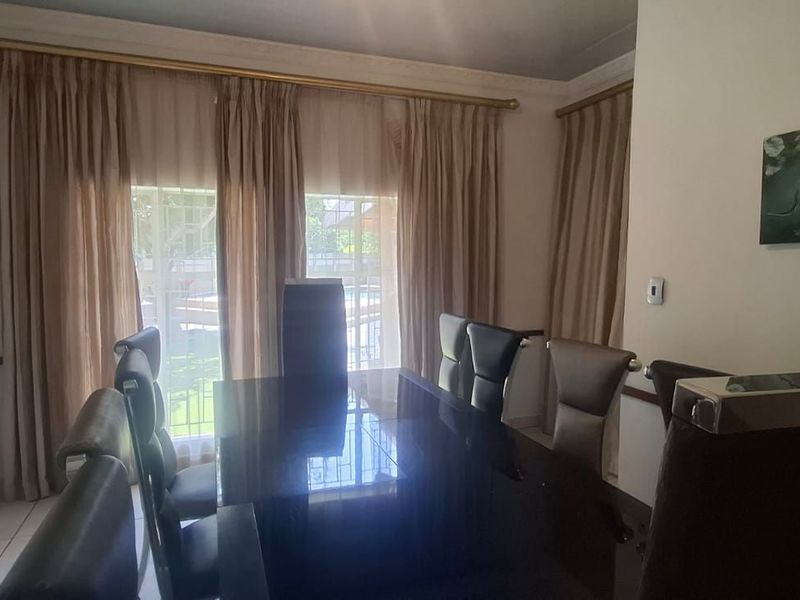 House For Sale in Bendor - Photo 5