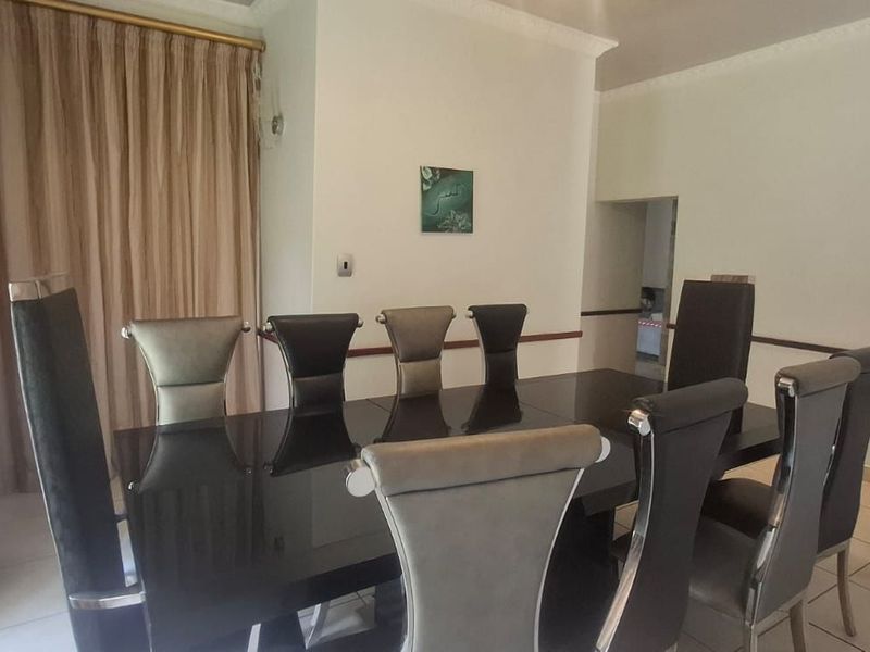 House For Sale in Bendor - Photo 6