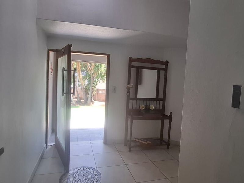 House For Sale in Bendor - Photo 4