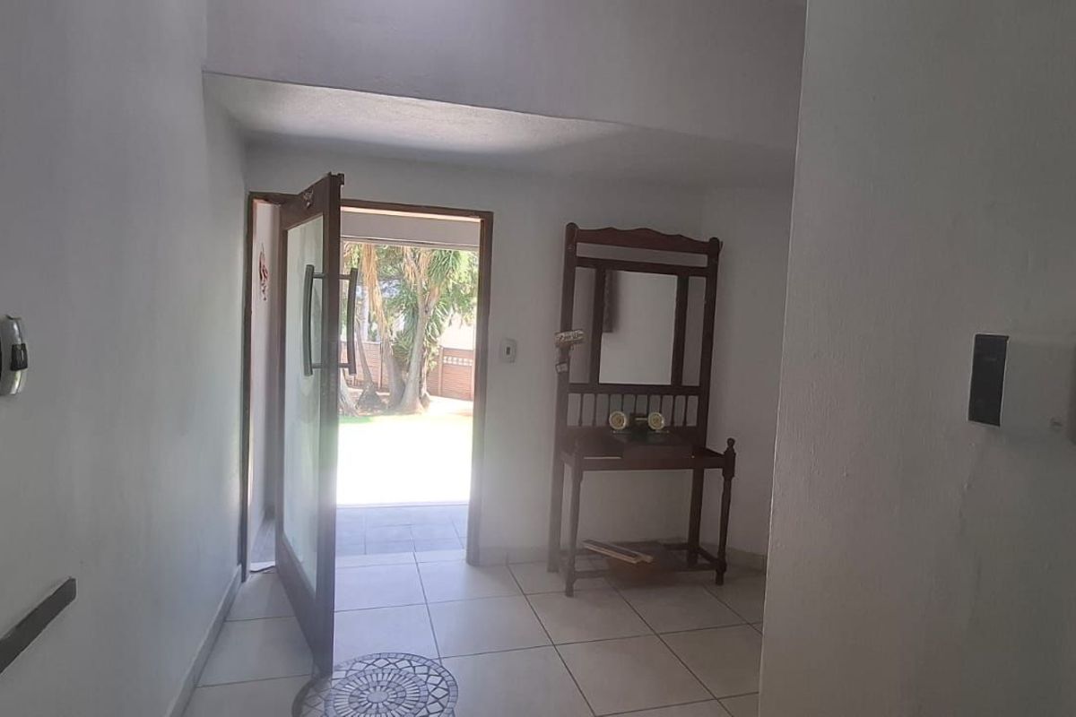House For Sale in Bendor - Photo 4