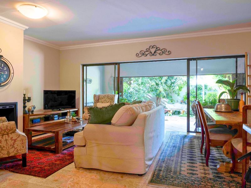 Townhouse For Sale in Fairland - Photo 7