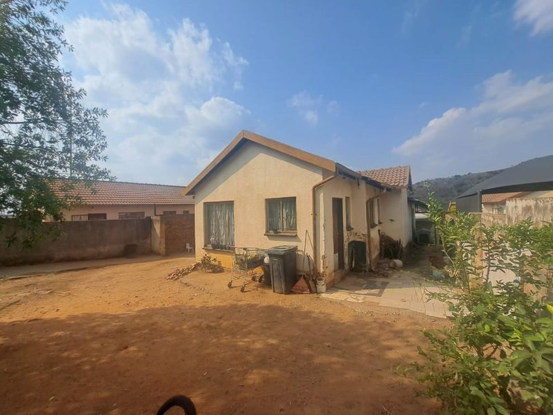 House For Sale in Mamelodi East - Photo 8