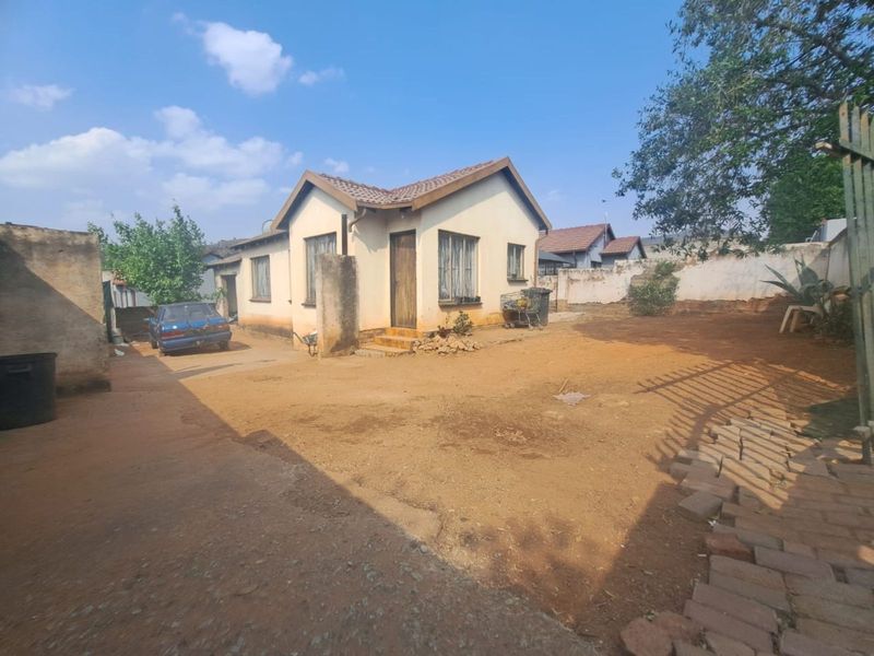 House For Sale in Mamelodi East - Photo 3