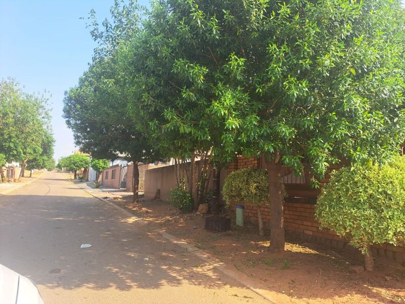 House For Sale in Mamelodi East - Photo 9