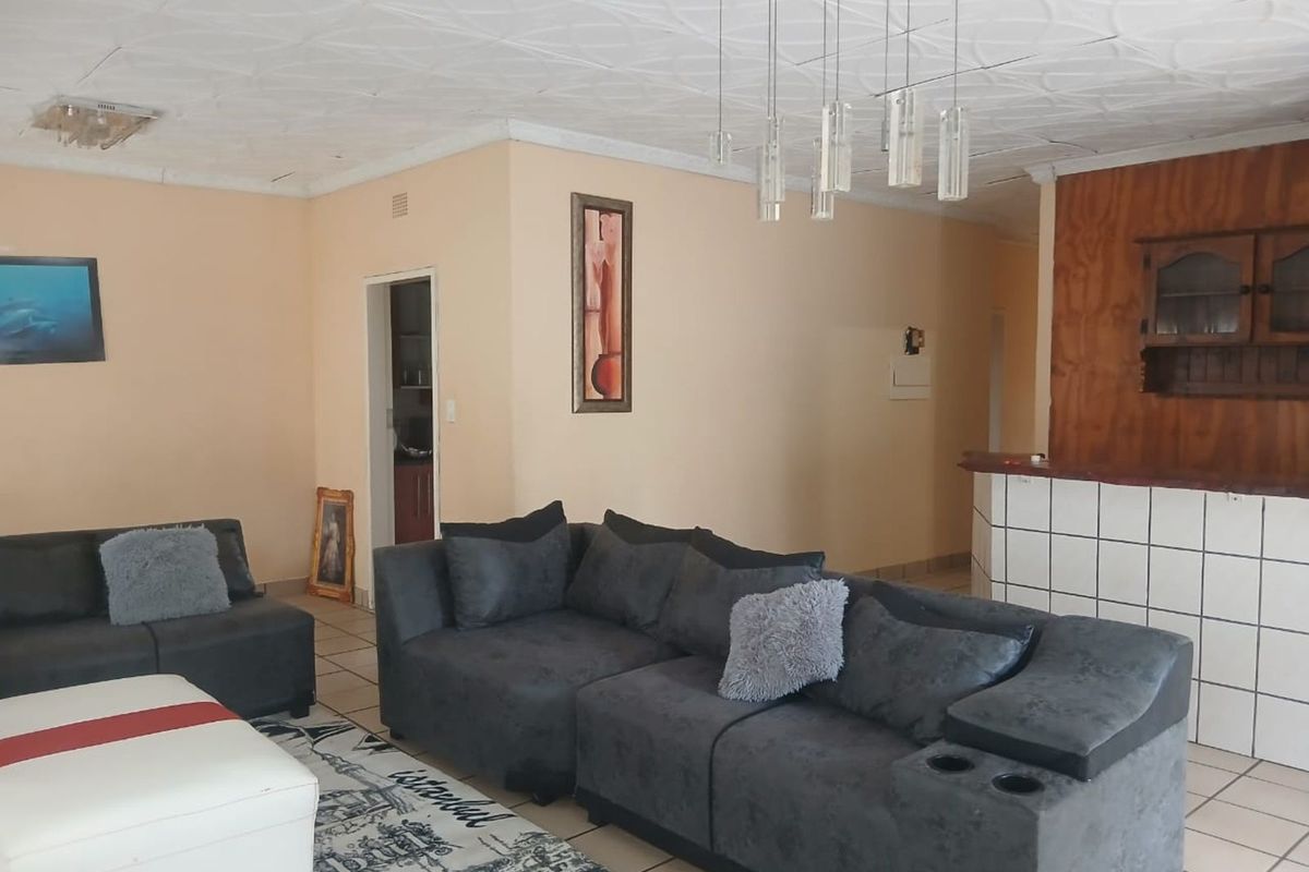 House For Sale in Edleen - Photo 4