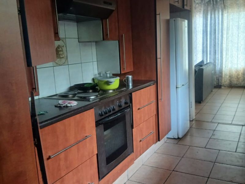 House For Sale in Edleen - Photo 10