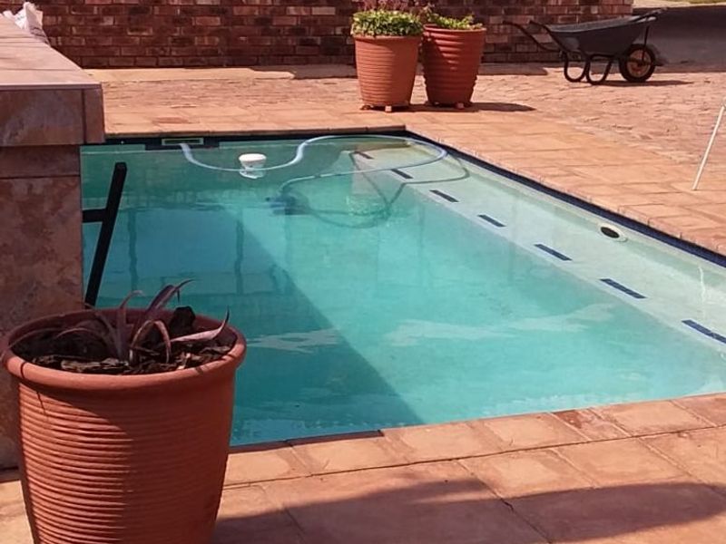House For Sale in Pretoria North - Photo 5