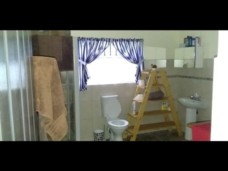 House For Sale in Pretoria North - Photo 8