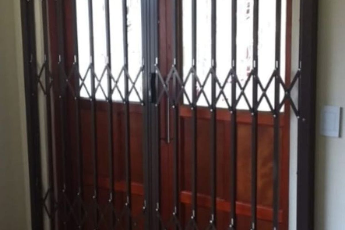 House For Sale in Pretoria North - Photo 3