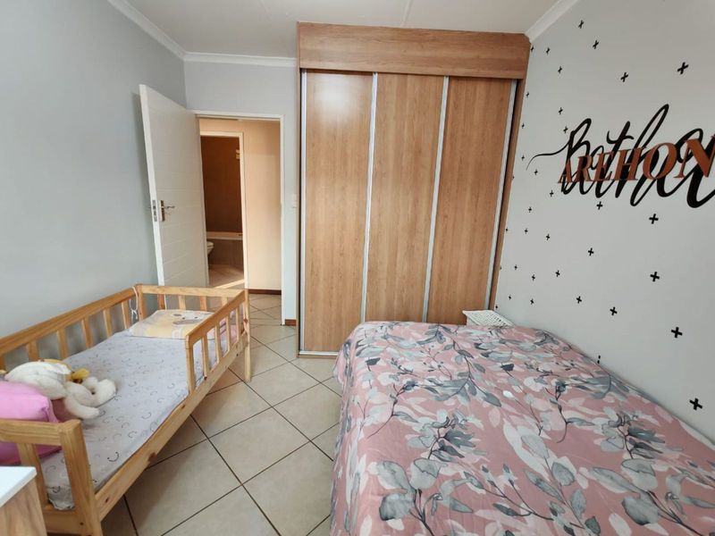 Townhouse For Sale in Monavoni - Photo 10