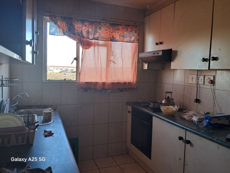 Apartment For Sale in Algoa Park - Photo 4