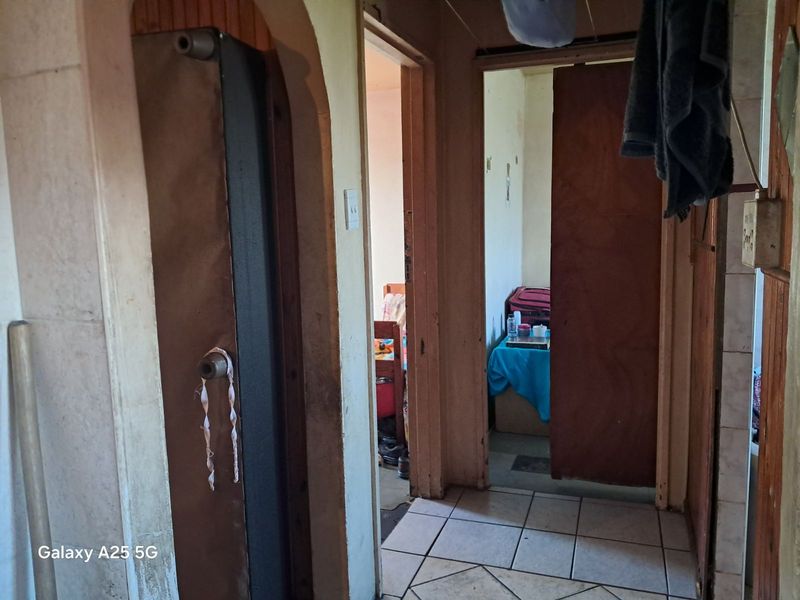 Apartment For Sale in Algoa Park - Photo 5