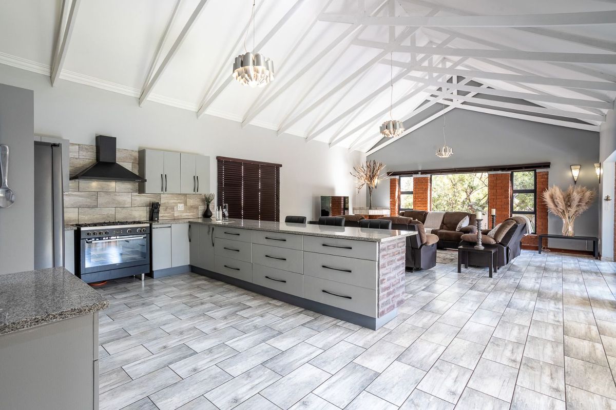House For Sale in The Hills Game Reserve Estate - Photo 5