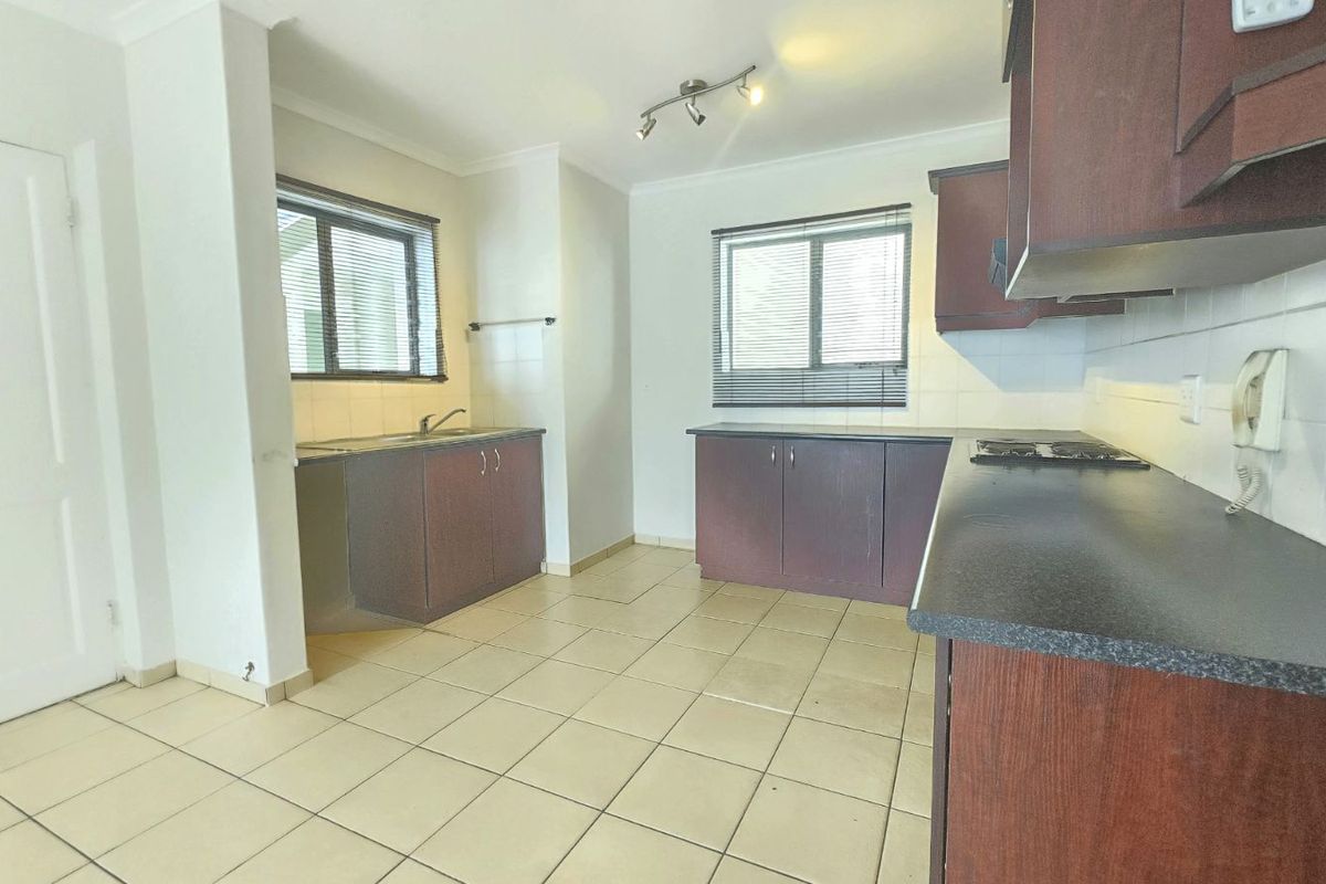 Apartment For Sale in Whispering Pines - Photo 4