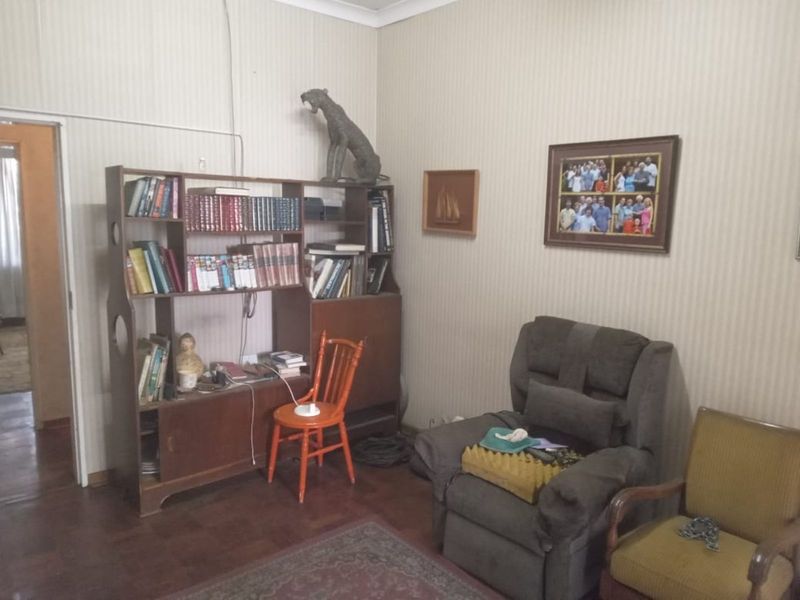 House For Sale in Hatfield - Photo 5