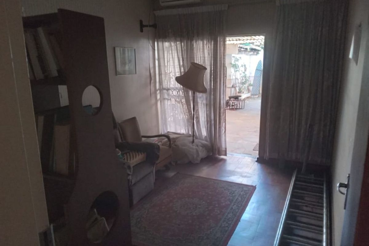 House For Sale in Hatfield - Photo 2