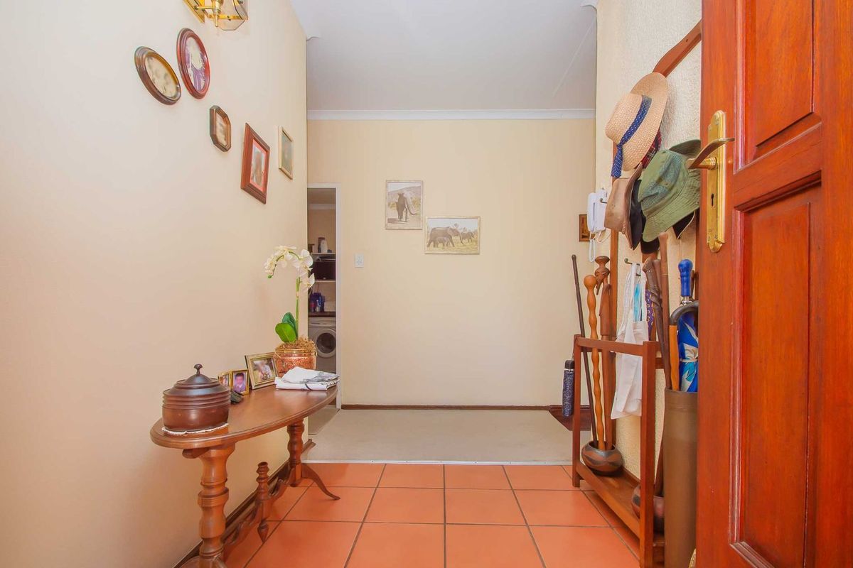 House For Sale in Randpark Ridge - Photo 3