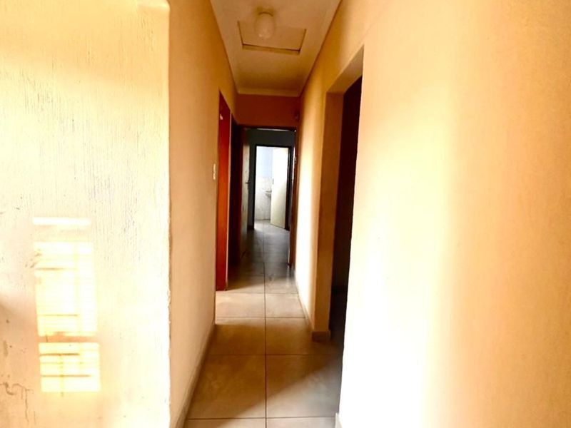 House For Sale in The Orchards - Photo 7