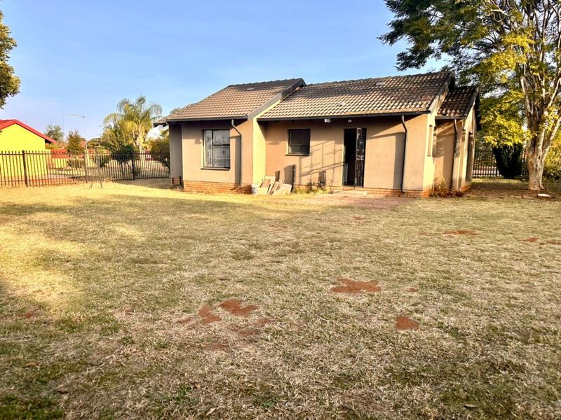 House For Sale in The Orchards - Photo 4