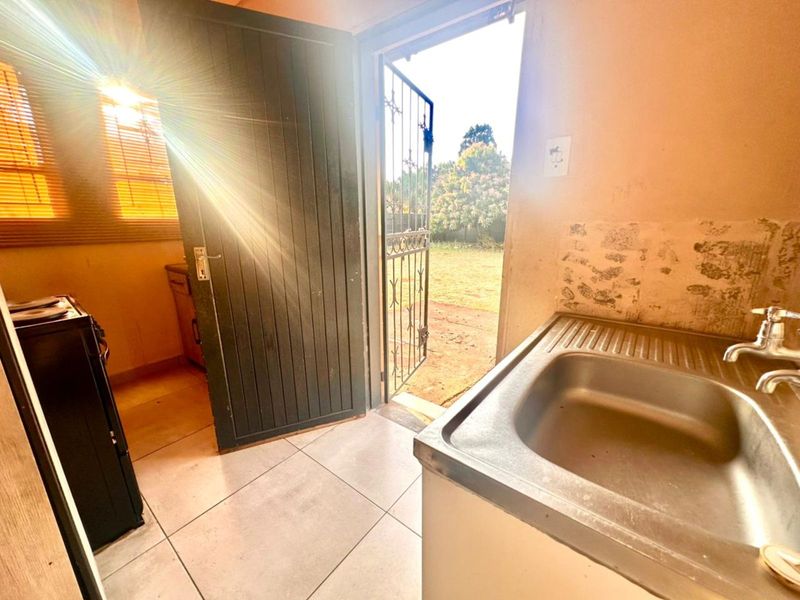 House For Sale in The Orchards - Photo 10