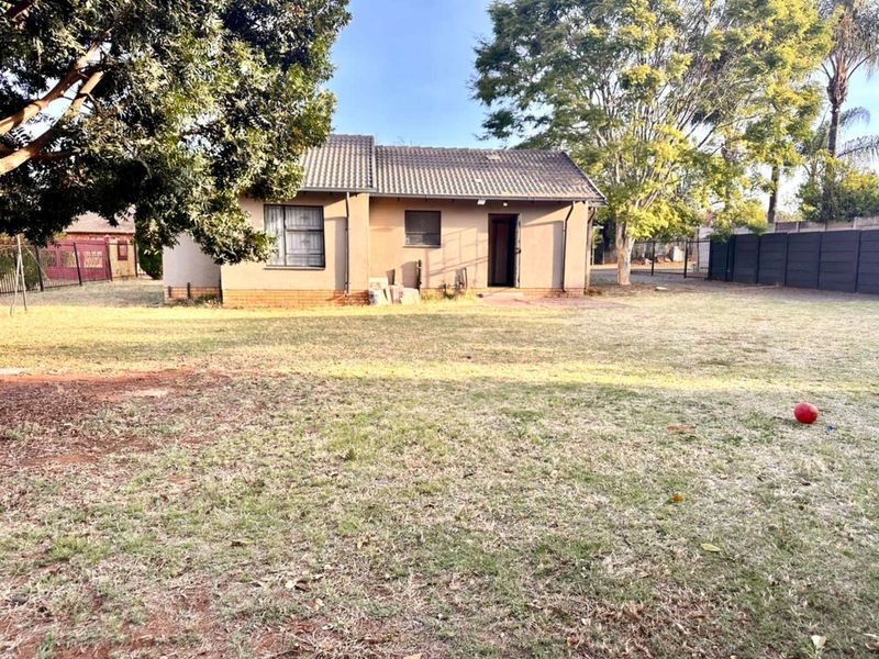 House For Sale in The Orchards - Photo 5