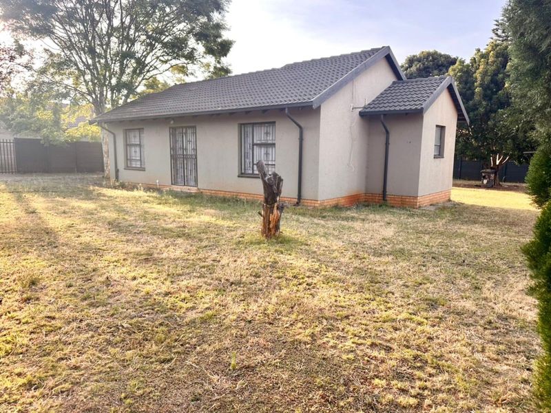 House For Sale in The Orchards - Photo 3