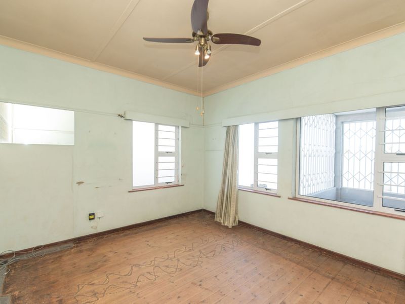 House For Sale in Glenhurd - Photo 4