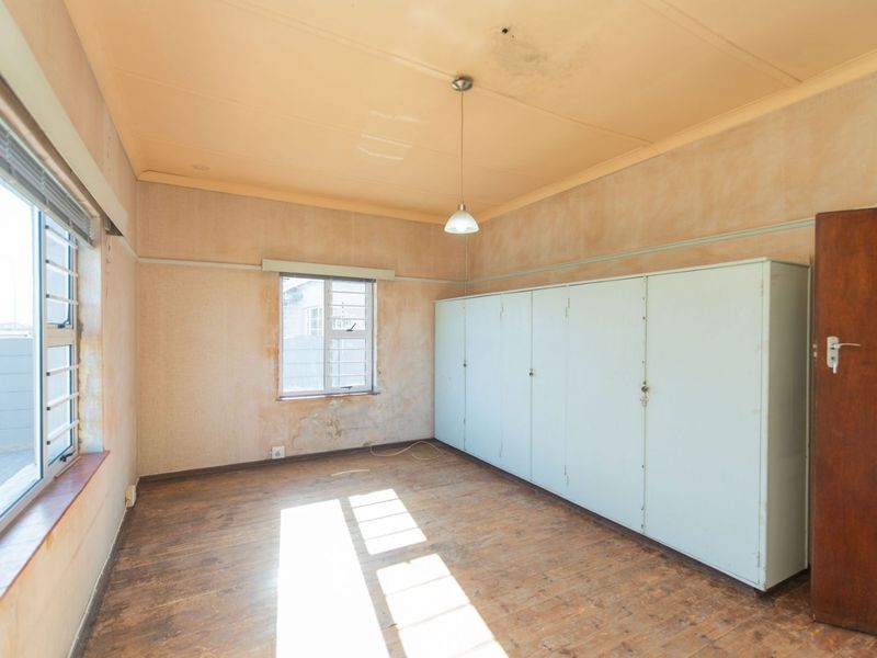 House For Sale in Glenhurd - Photo 8