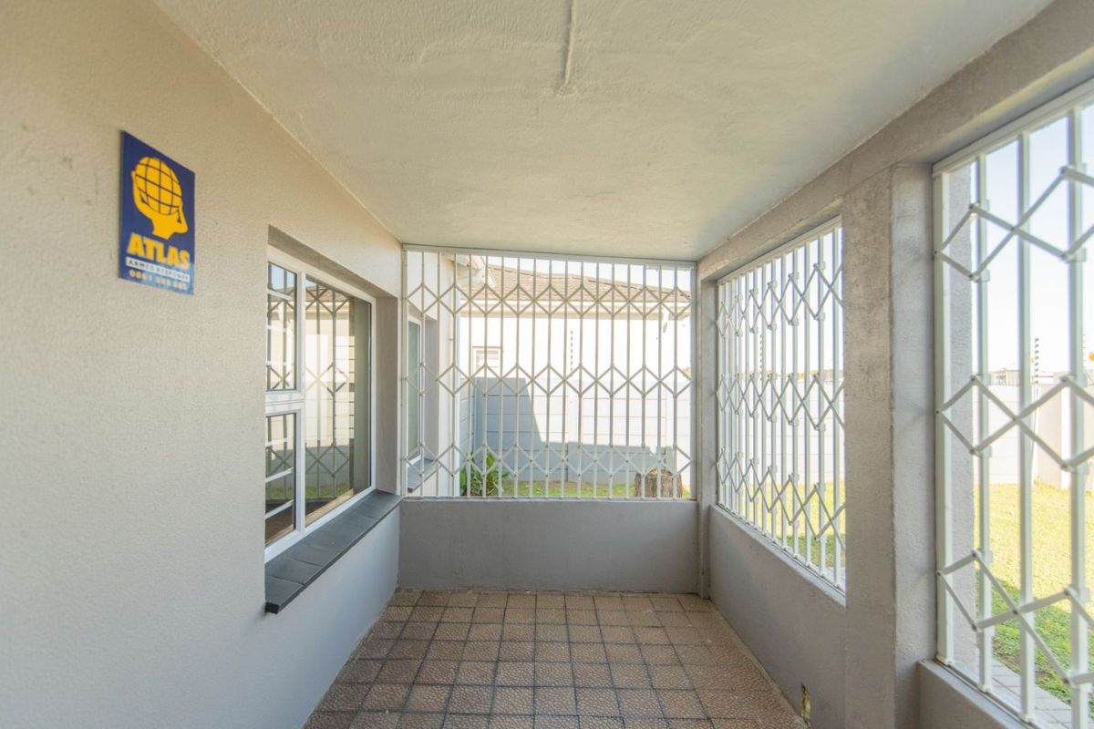 House For Sale in Glenhurd - Photo 3