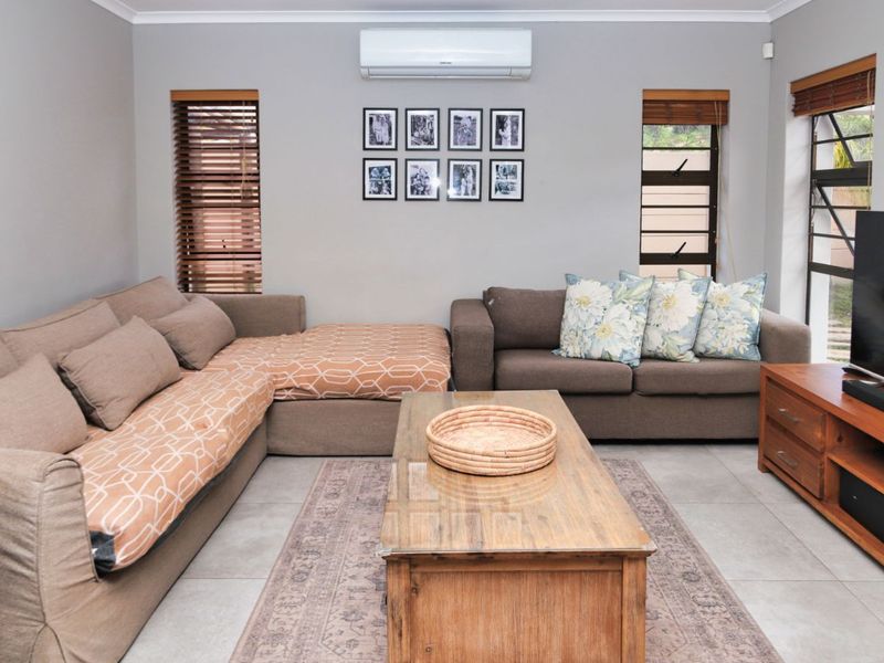 House For Sale in Uitzicht - Photo 9