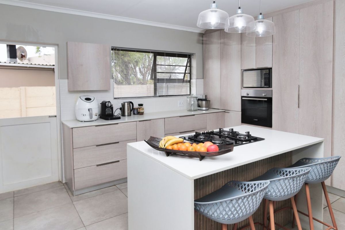 House For Sale in Uitzicht - Photo 3