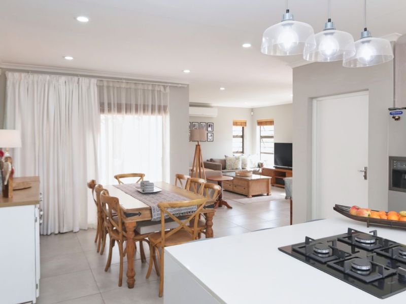 House For Sale in Uitzicht - Photo 5