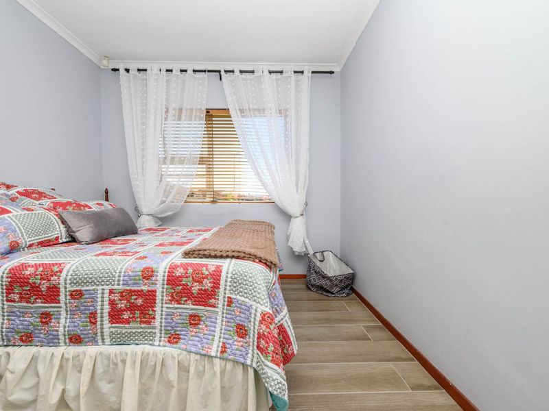 House For Sale in Parsonsvlei - Photo 8