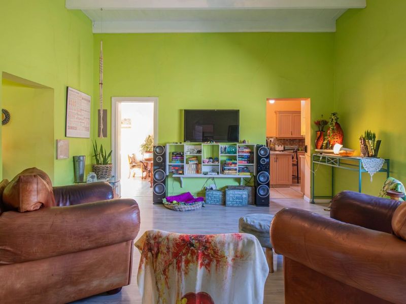 House For Sale in Montagu Central - Photo 4