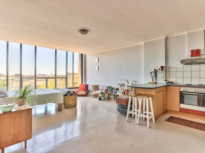 Apartment For Sale in Woodstock - Photo 3