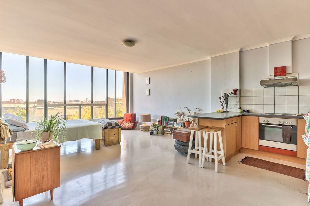 Apartment For Sale in Woodstock - Photo 3