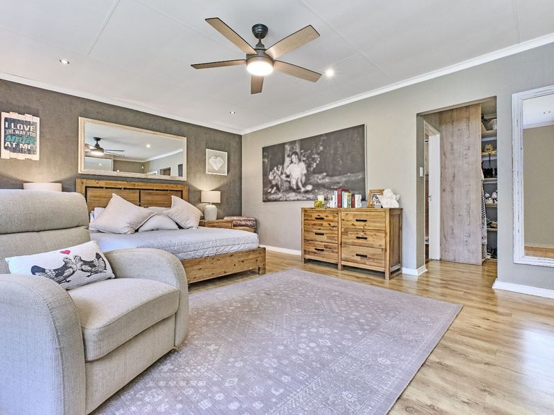 House For Sale in Sharonlea - Photo 3