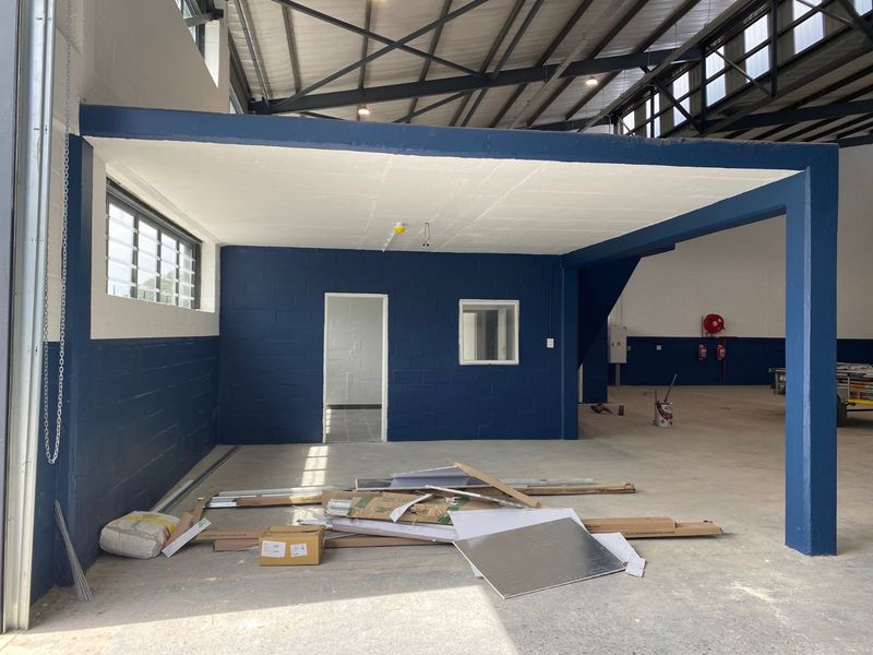 Industrial To Rent in Retreat - Photo 2