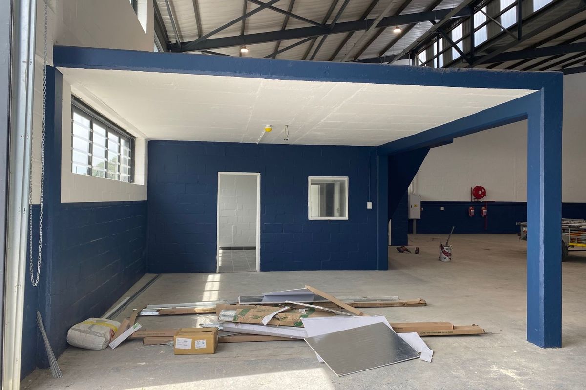 Industrial To Rent in Retreat - Photo 2