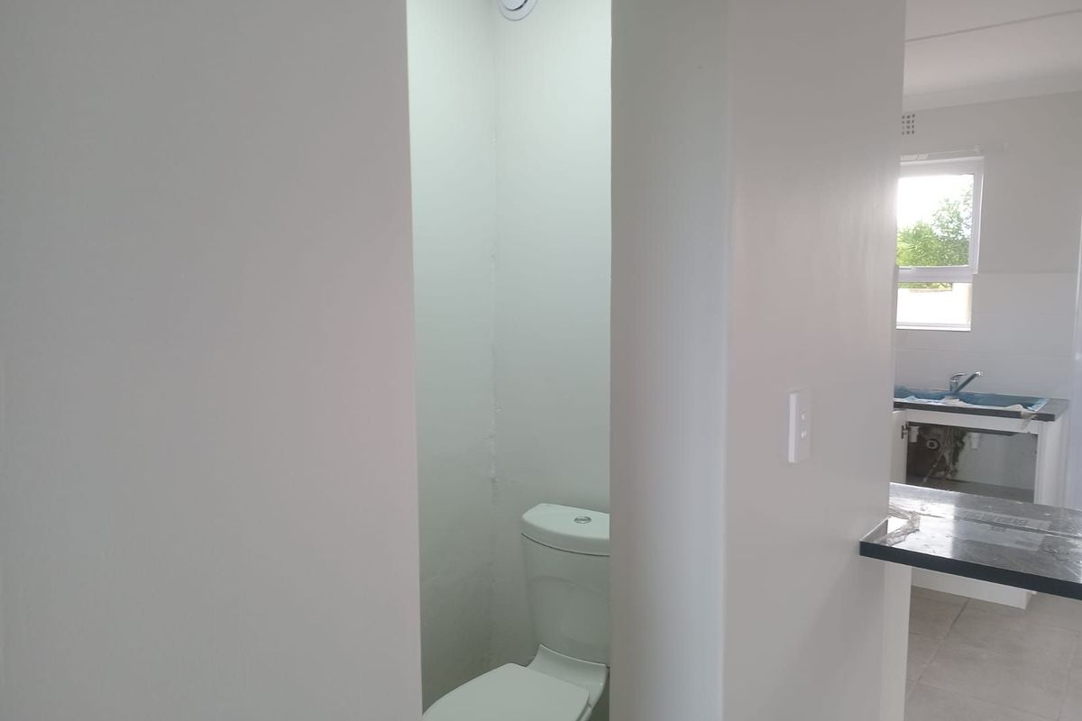 Townhouse For Sale in Bardale Village - Photo 4