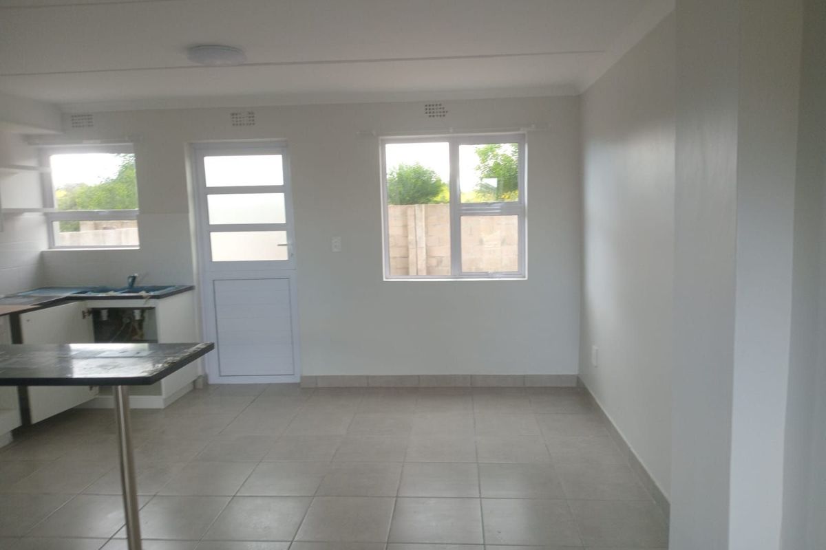 Townhouse For Sale in Bardale Village - Photo 3