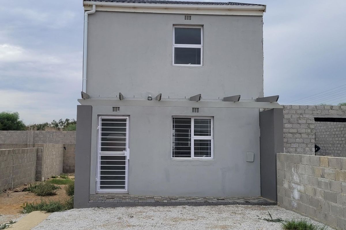 Townhouse For Sale in Bardale Village - Photo 2