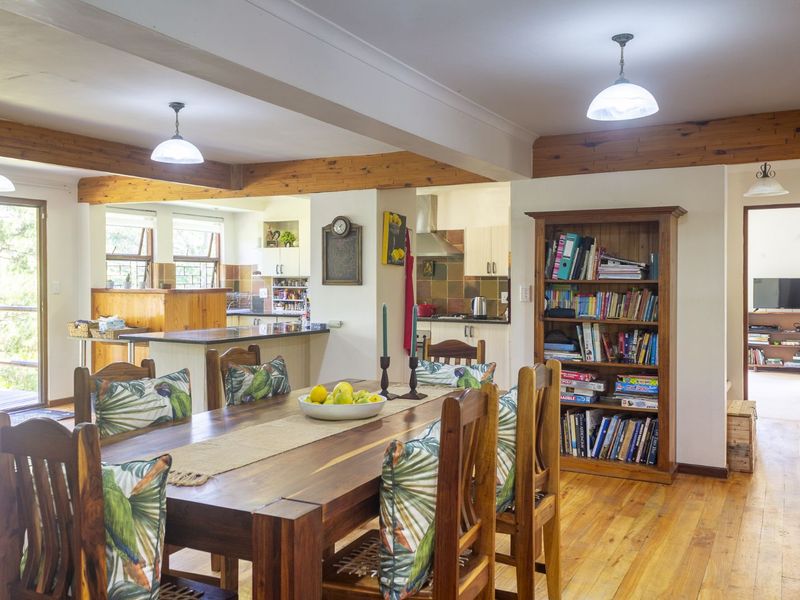 House For Sale in Victoria Bay - Photo 3