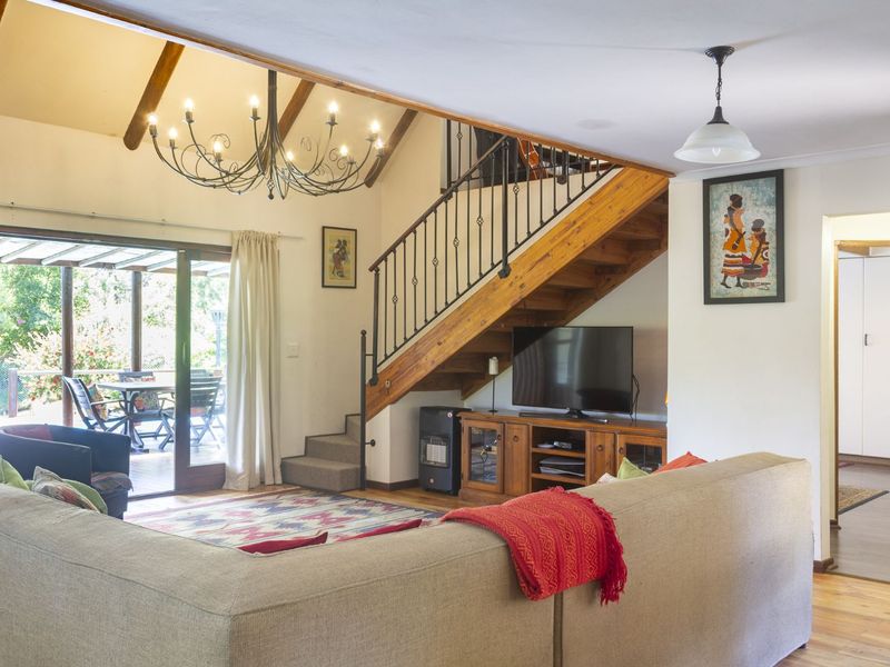 House For Sale in Victoria Bay - Photo 6