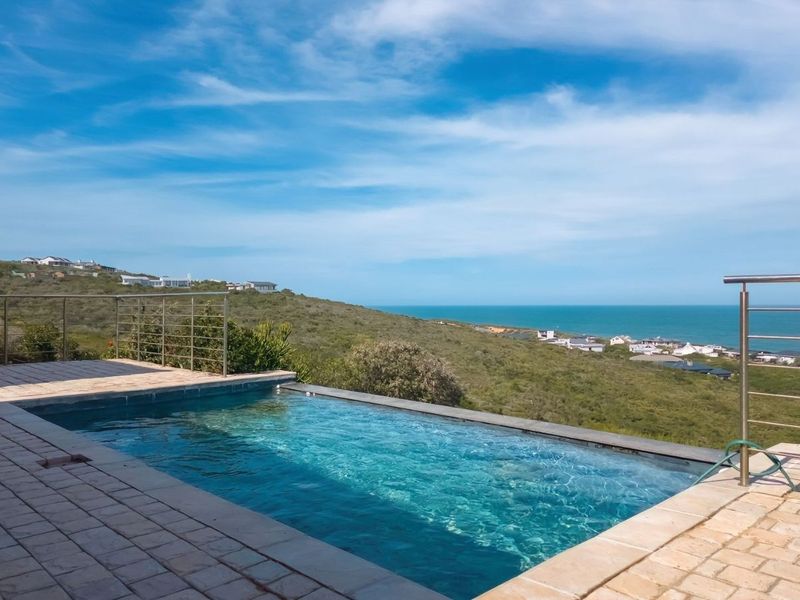 House For Sale in Moquini Coastal Estate - Photo 3