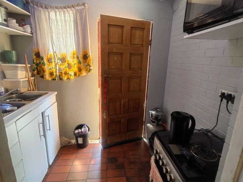 House For Sale in Roodepoort Central - Photo 5