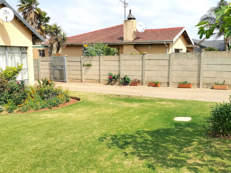 House For Sale in Horison Park - Photo 5