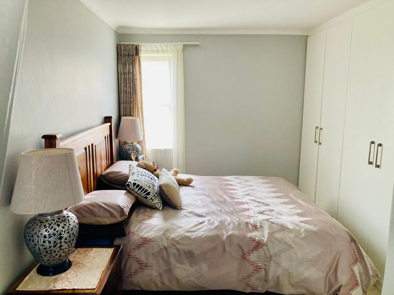 Townhouse For Sale in Bridgemeade - Photo 10