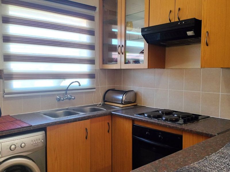 Townhouse For Sale in Groblerpark - Photo 8